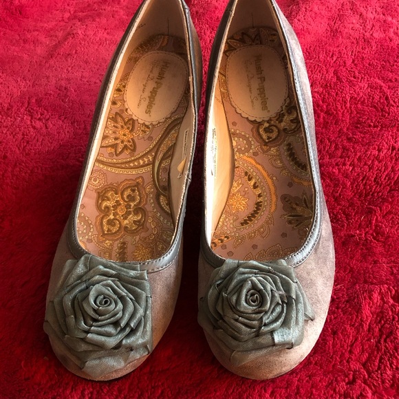 Hush Puppies in grey suede with wedge heel - Picture 1 of 7